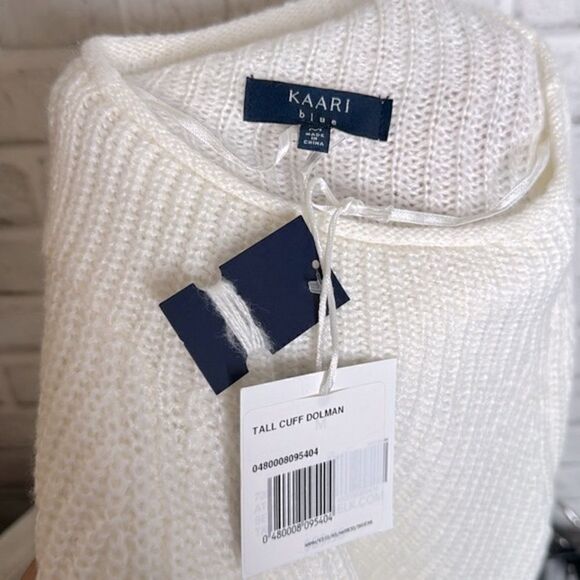 New! KAARI Blue Ivory Waffle Knit Sweater Size Medium - Picture 4 of 5